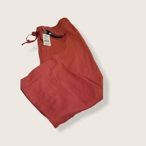 I have these nice comfortable orange paints